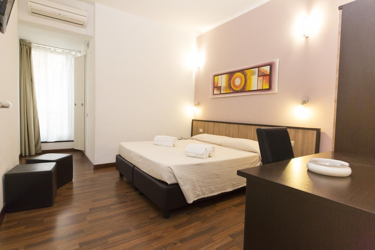 Lewisrooms Domo Cagliari Bagian luar foto